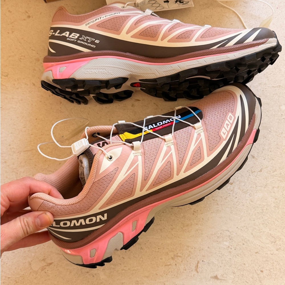 Salomon XT-6 Shoes in Mahogany Rose Earth Brown